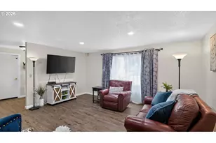 715 Wildflower St, Salem, OR 97301 - Photo 3