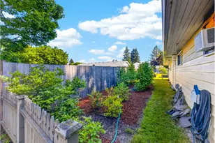 10712 NE 67th St, Vancouver, WA 98662 - Photo 3