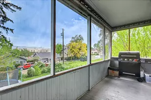 411 E 8th St, The Dalles, OR 97058 - Photo 23