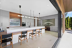 12320 SW Riverview Ln, Wilsonville, OR 97070 - Photo 11