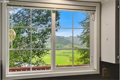95122 Myrtlewood Ln, Coos Bay, OR 97420 - Photo 7
