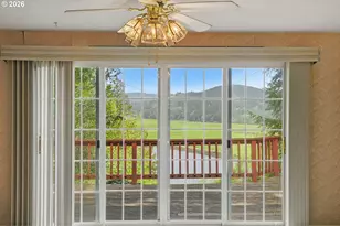 95122 Myrtlewood Ln, Coos Bay, OR 97420 - Photo 13