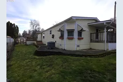 13115 SE Foster Rd #32, Portland, OR 97236 - Photo 3