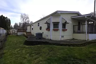 13115 SE Foster Rd, Portland, OR 97236 - Photo 3