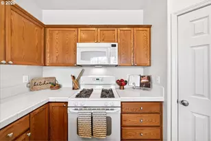 17011 SW Glen Park Ct, Beaverton, OR 97003 - Photo 11
