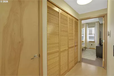 820 NW 12th Ave #218, Portland, OR 97209 - Photo 17
