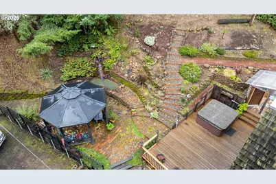 405 Loredo Dr, Roseburg, OR 97471 - Photo 35