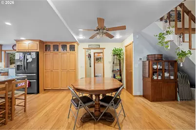 405 Loredo Dr, Roseburg, OR 97471 - Photo 5