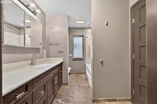 2420 Floral Hill Dr, Eugene, OR 97403 - Photo 35