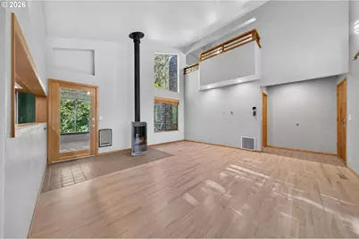 2420 Floral Hill Dr, Eugene, OR 97403 - Photo 11