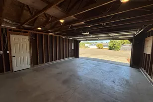 1445 Yew St, Florence, OR 97439 - Photo 29