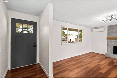 1215 Ellsworth St, Eugene, OR 97402 - Photo 9