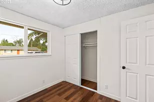 1215 Ellsworth St, Eugene, OR 97402 - Photo 33