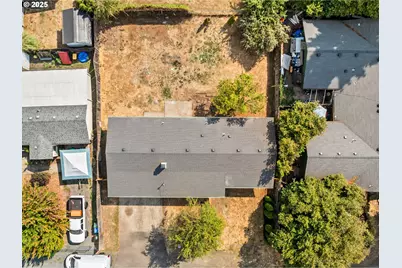 1215 Ellsworth St, Eugene, OR 97402 - Photo 47