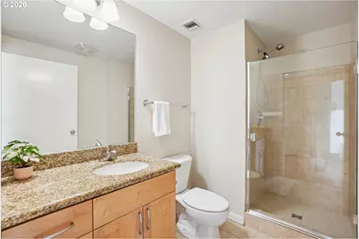 1620 NE Broadway St #222, Portland, OR 97232 - Photo 33