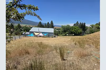 207 Silver St, Enterprise, OR 97828 - Photo 17