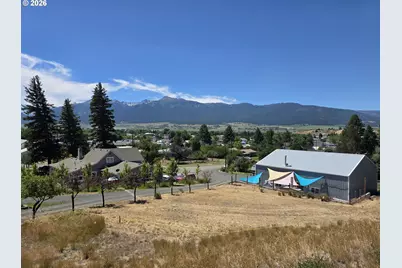 207 Silver St, Enterprise, OR 97828 - Photo 15