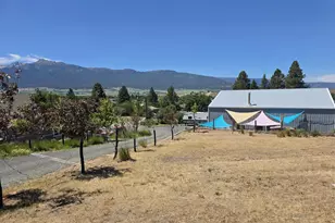 207 Silver St, Enterprise, OR 97828 - Photo 13