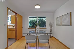 1690 SW Hicrest Ave, Portland, OR 97225 - Photo 7