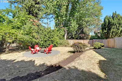 1690 SW Hicrest Ave, Portland, OR 97225 - Photo 21