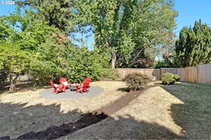 1690 SW Hicrest Ave, Portland, OR 97225 - Photo 21