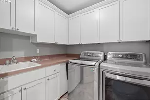 7007 SW Iron Horse St, Wilsonville, OR 97070 - Photo 23