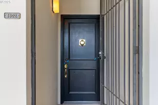 2211 SW 1st Ave, Portland, OR 97201 - Photo 3