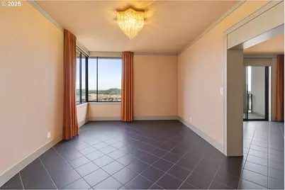 2211 SW 1st Ave #1602, Portland, OR 97201 - Photo 11