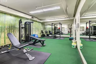 2211 SW 1st Ave, Portland, OR 97201 - Photo 27