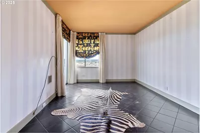 2211 SW 1st Ave #1602, Portland, OR 97201 - Photo 13