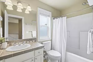 11020 NW Crystal Creek Ln, Portland, OR 97229 - Photo 27