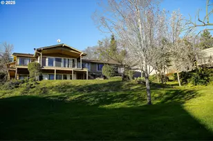 3676 Princeton Way, Medford, OR 97504 - Photo 33