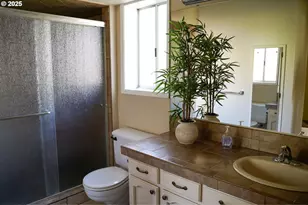 3676 Princeton Way, Medford, OR 97504 - Photo 11