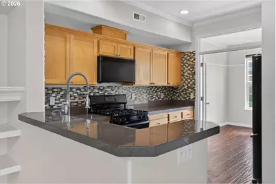 2703 NW Preston Ct, Portland, OR 97229 - Photo 9