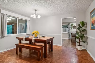 10905 SW Mira Ct, Portland, OR 97223 - Photo 7