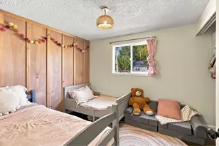 107 W Wilson St, Yacolt, WA 98675 - Photo 23
