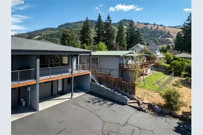 514 NE Grandview Blvd, White Salmon, WA 98672 - Photo 3