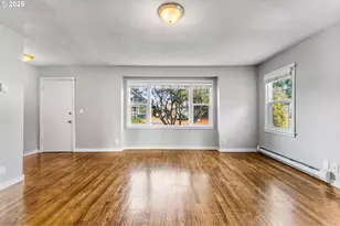 221 SW Rainbow Ave, Dallas, OR 97338 - Photo 7