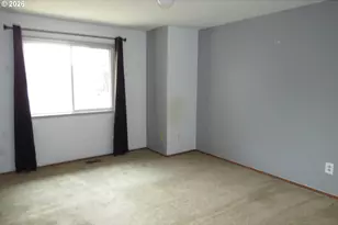 11995 SE Holgate Blvd, Portland, OR 97266 - Photo 11