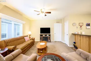 4155 NE Three Mile Ln, McMinnville, OR 97128 - Photo 17