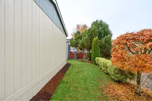 4155 NE Three Mile Ln, McMinnville, OR 97128 - Photo 11