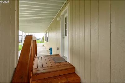 4155 NE Three Mile Ln #85, McMinnville, OR 97128 - Photo 9