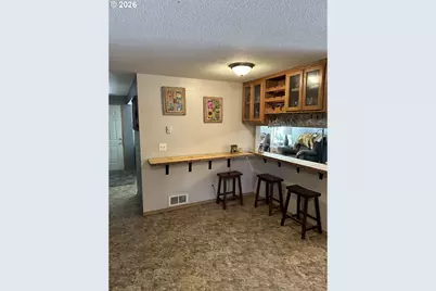 123977 Surveyor Rd, Crescent Lake, OR 97733 - Photo 11