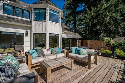 852 Northshore Rd, Lake Oswego, OR 97034 - Photo 33