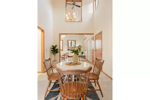 10845 SW Summer Lake Dr, Tigard, OR 97223 - Photo 15