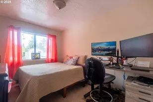 541 SE Oar Ave, Lincoln City, OR 97367 - Photo 25