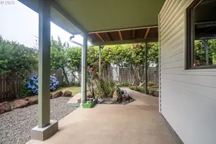 541 SE Oar Ave, Lincoln City, OR 97367 - Photo 35