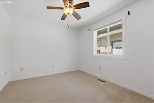 4619 NW Grant St, Vancouver, WA 98663 - Photo 17