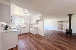 324 N 5th St, Saint Helens, OR 97051 - Photo 19