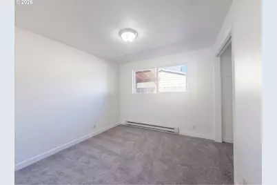 324 N 5th St, Saint Helens, OR 97051 - Photo 5